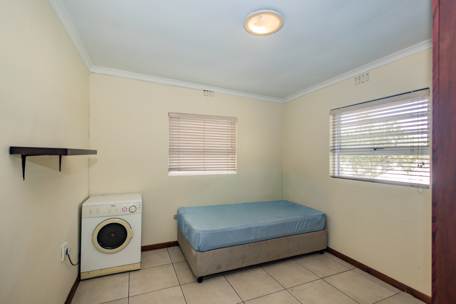 5 Bedroom Property for Sale in Ruyterwacht Western Cape